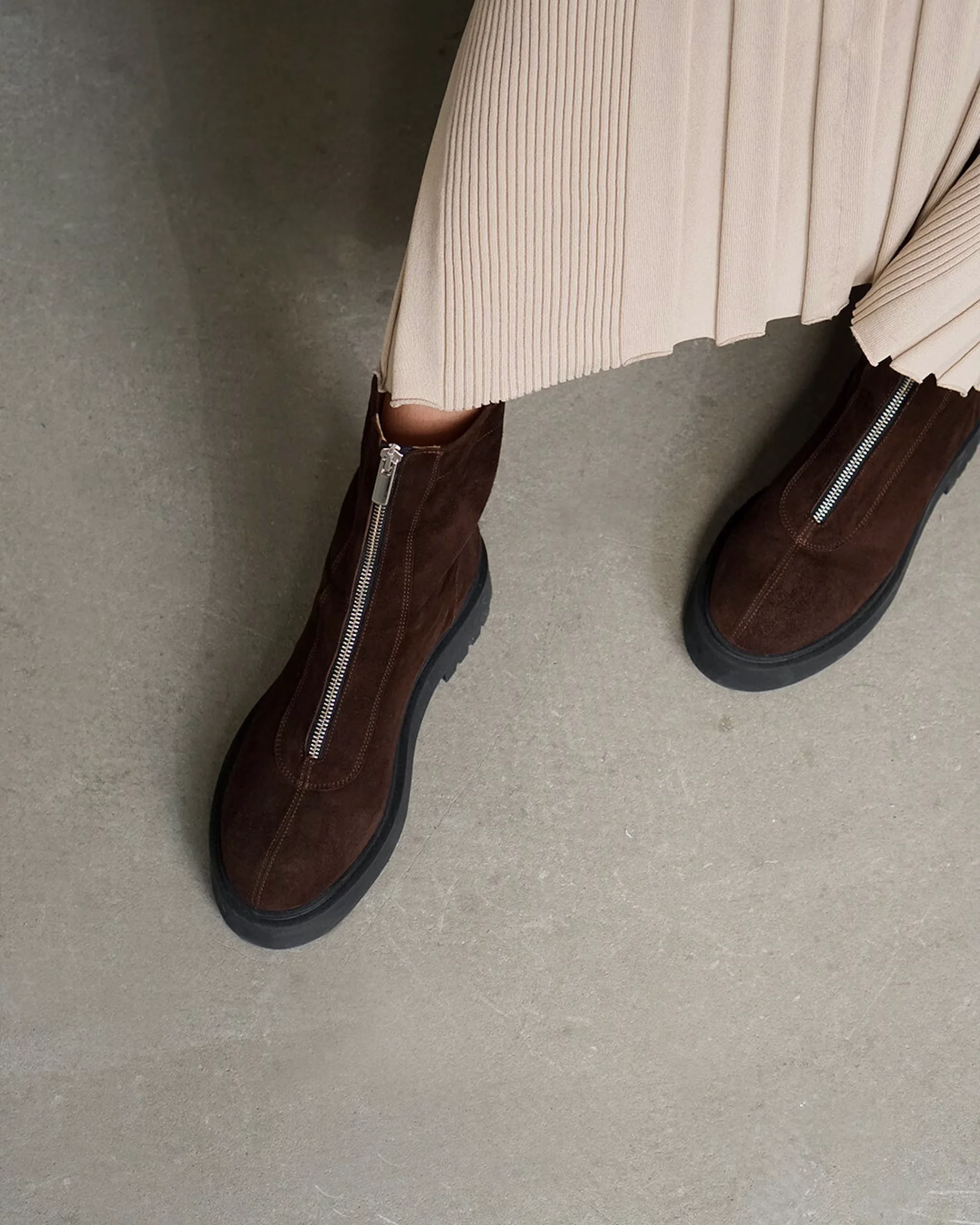 Alma Suede Brown - Image 8
