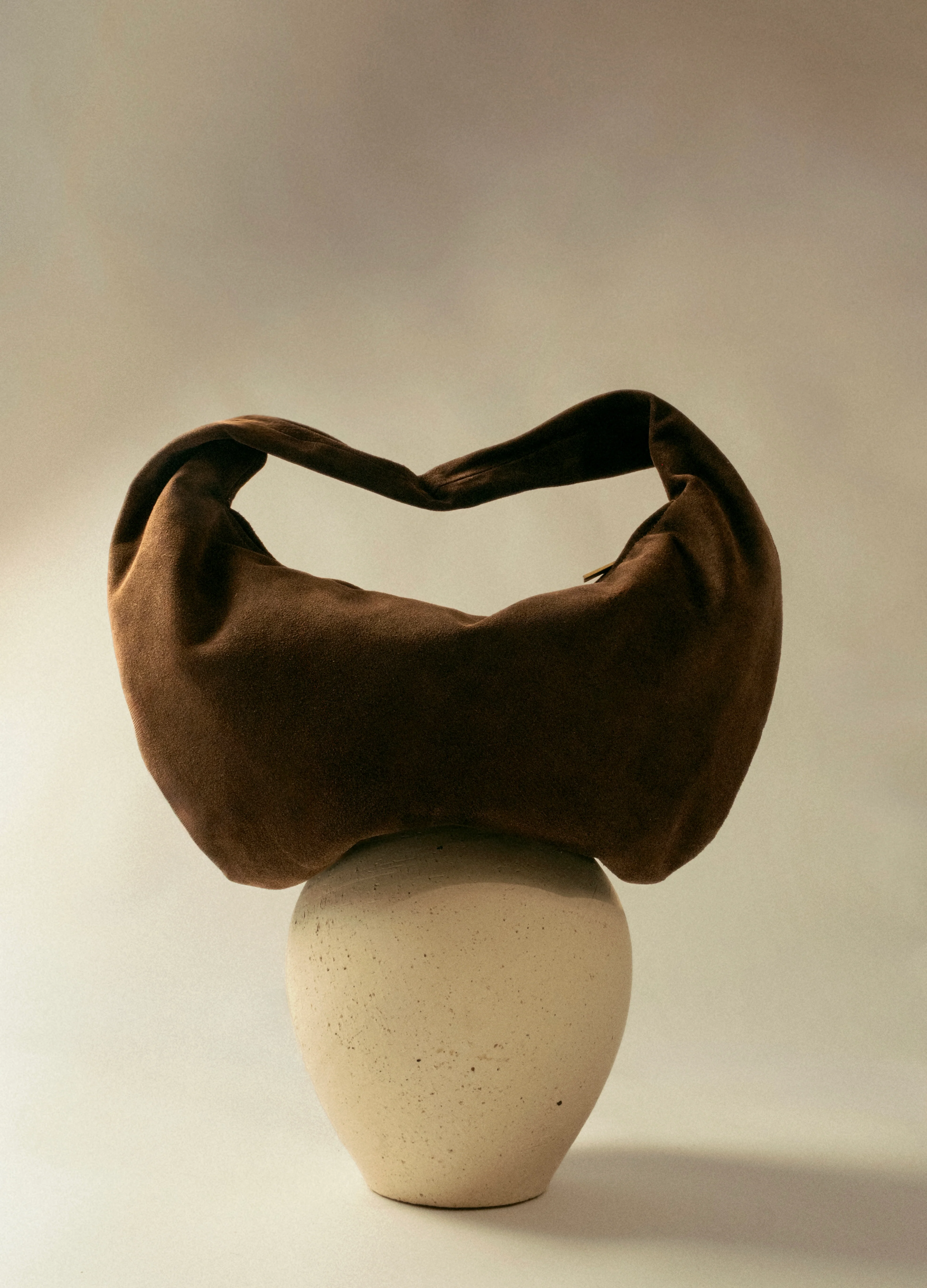 Alva Shoulder Bag Suede Chocolate - Image 8