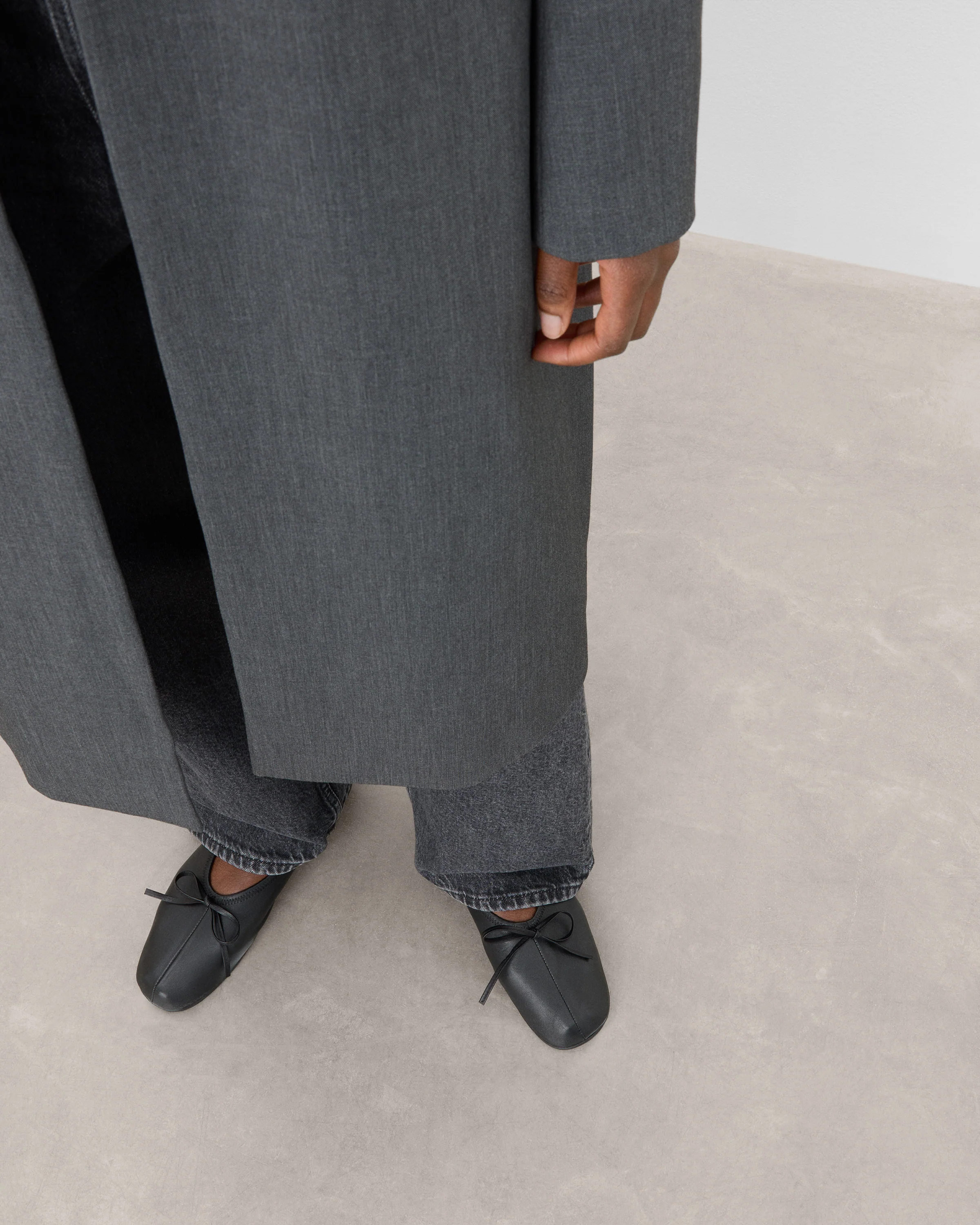 Blaise Leather Black - Image 3