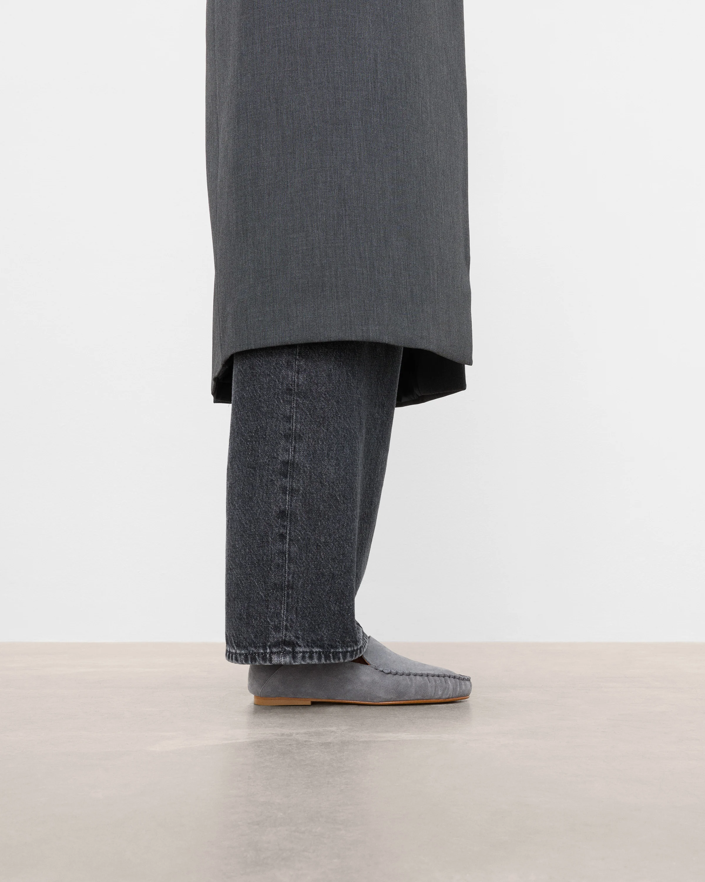 Bon Bon Suede Pearl Grey - Image 3