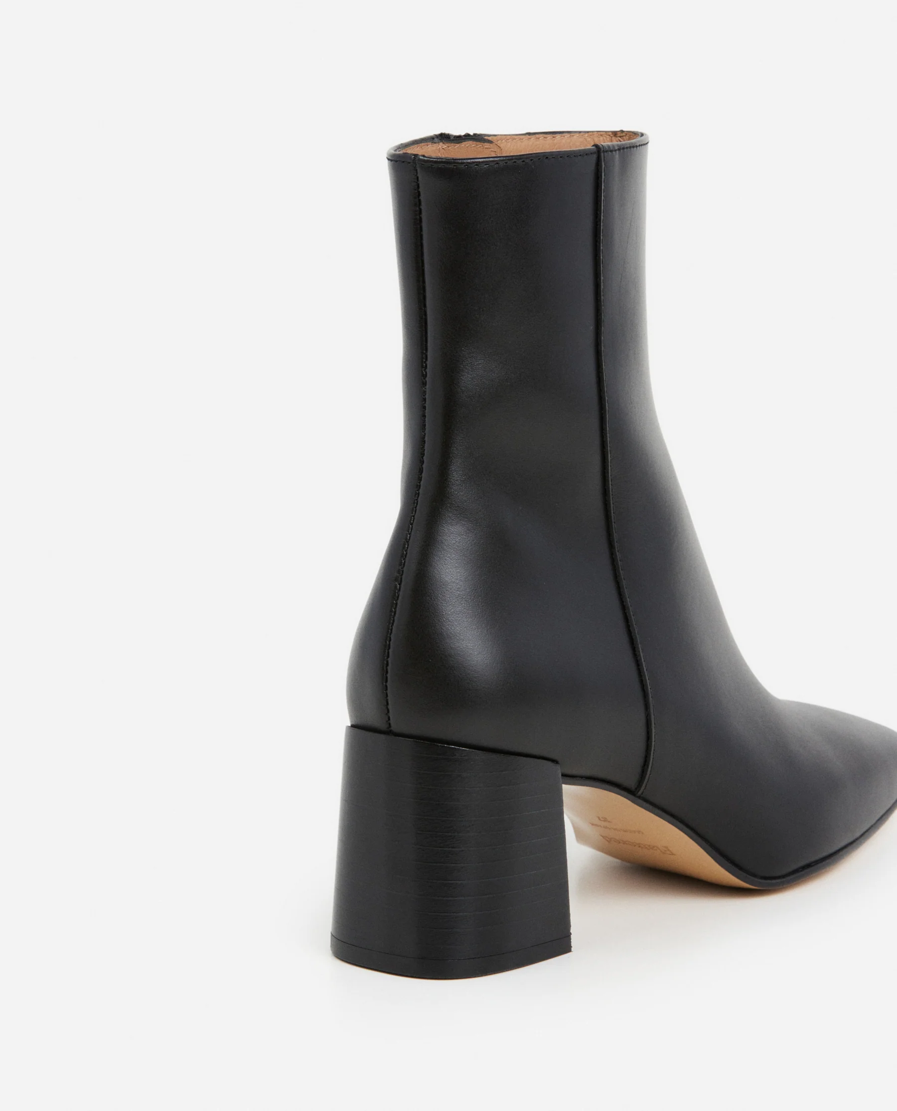 Cay Leather Black - Image 6