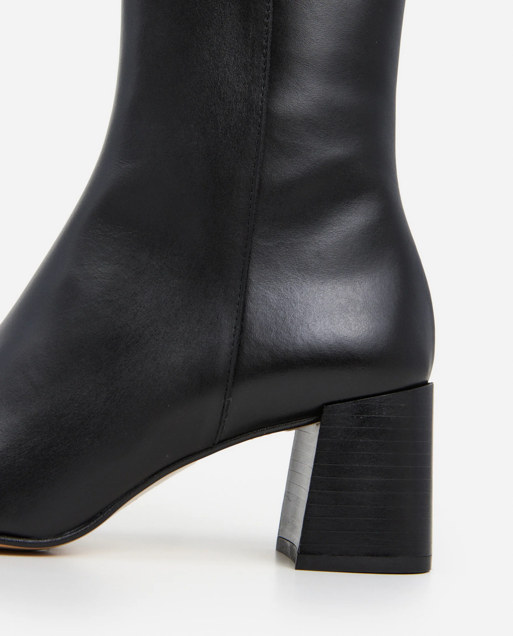 Cay Leather Black - Image 7