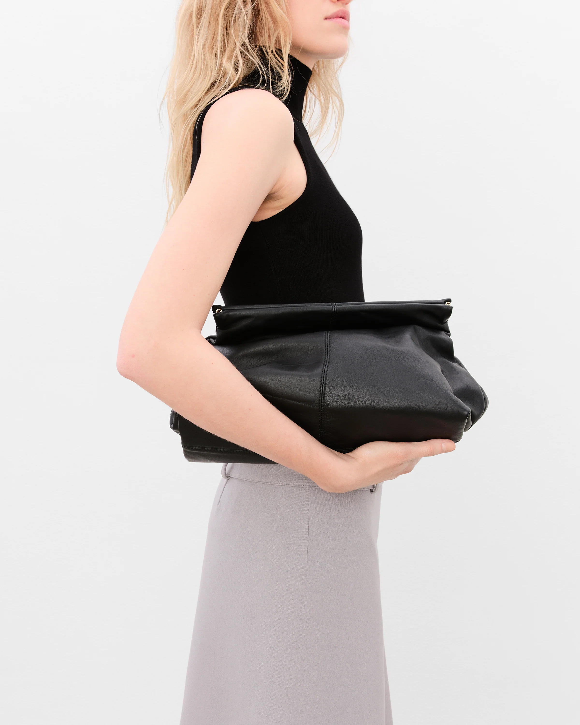 Clay Clutch Leather Black - Image 3