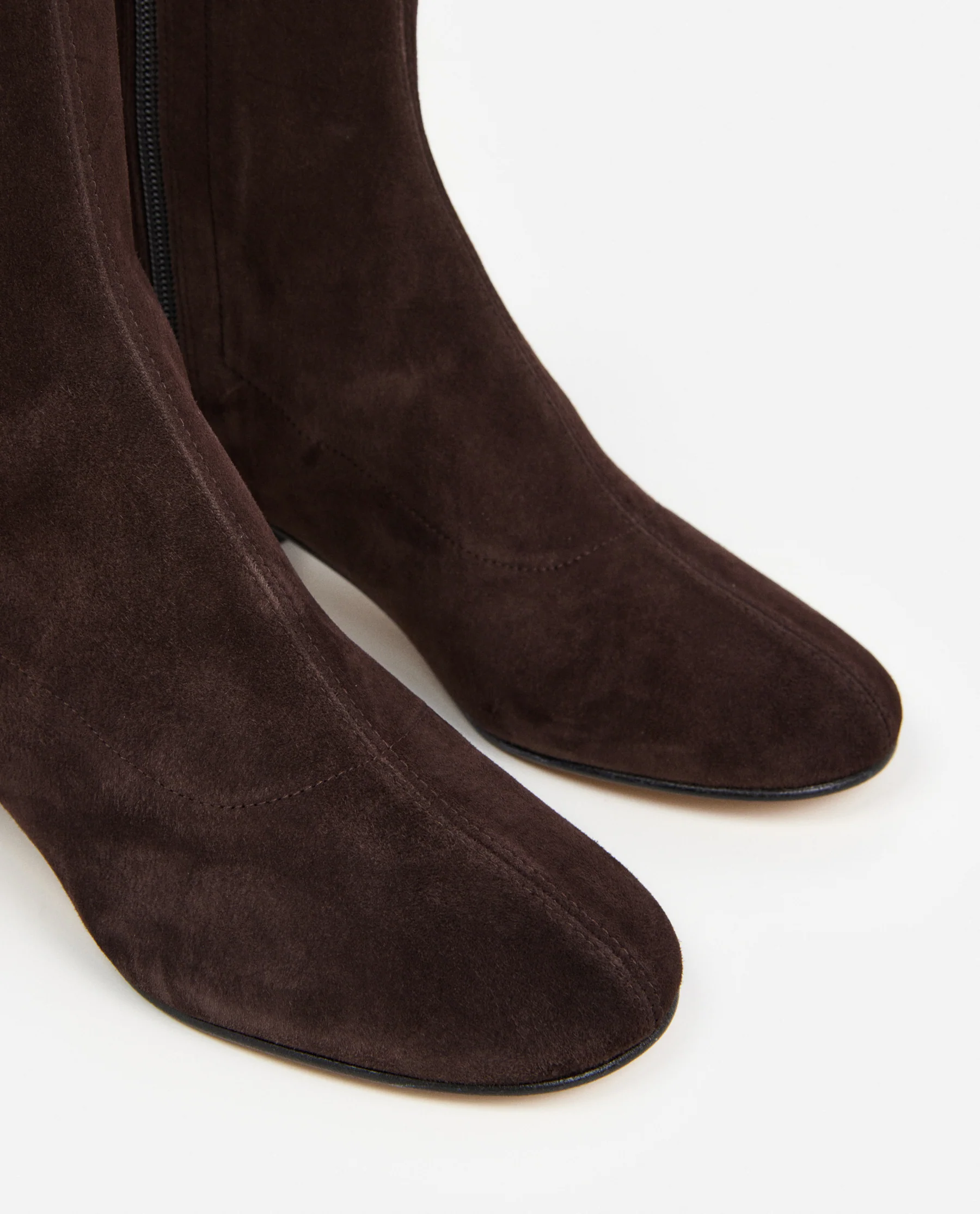 Eden Suede Chocolate - Image 8