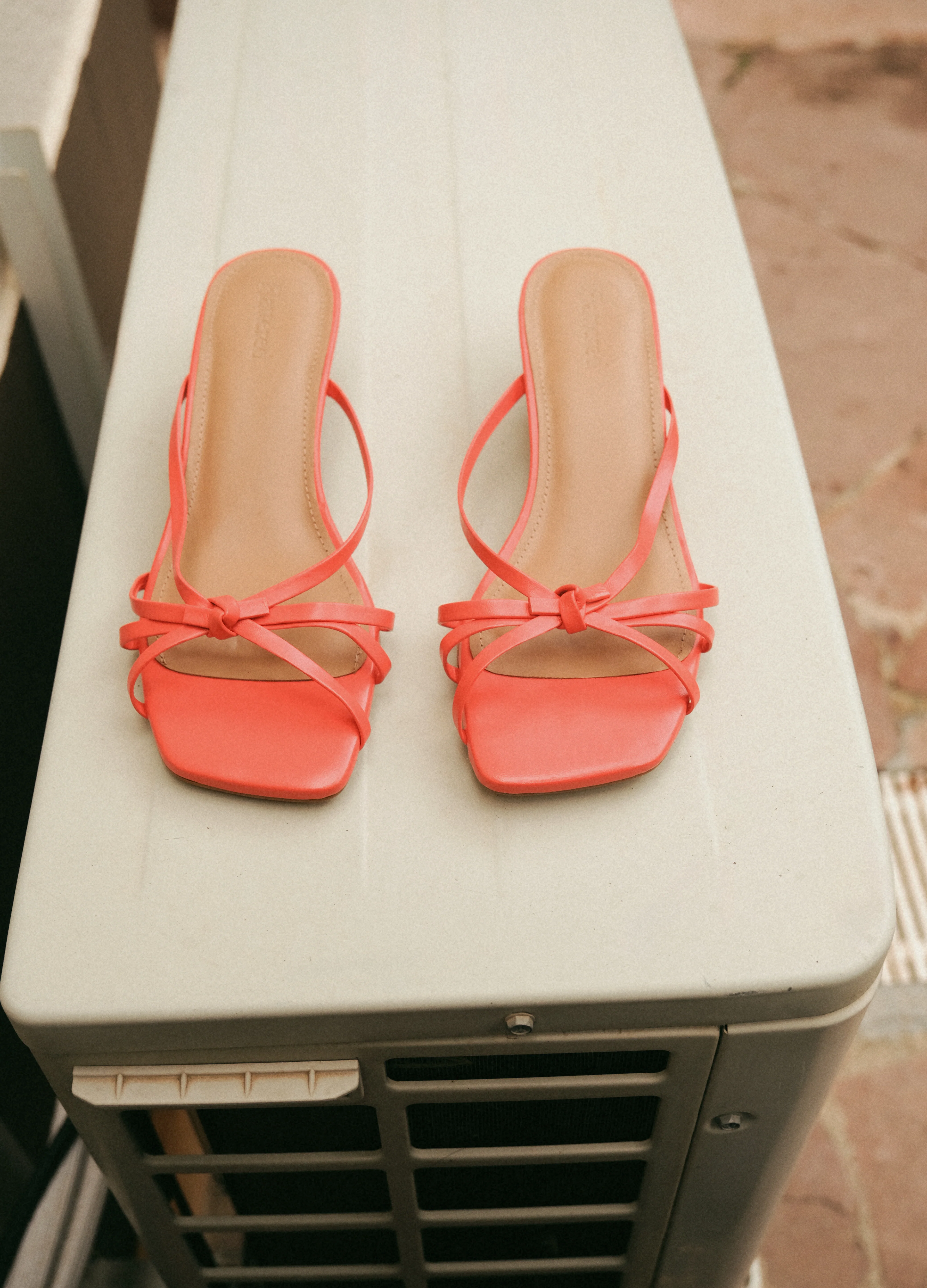 Eunisa Leather Poppy Red - Image 9