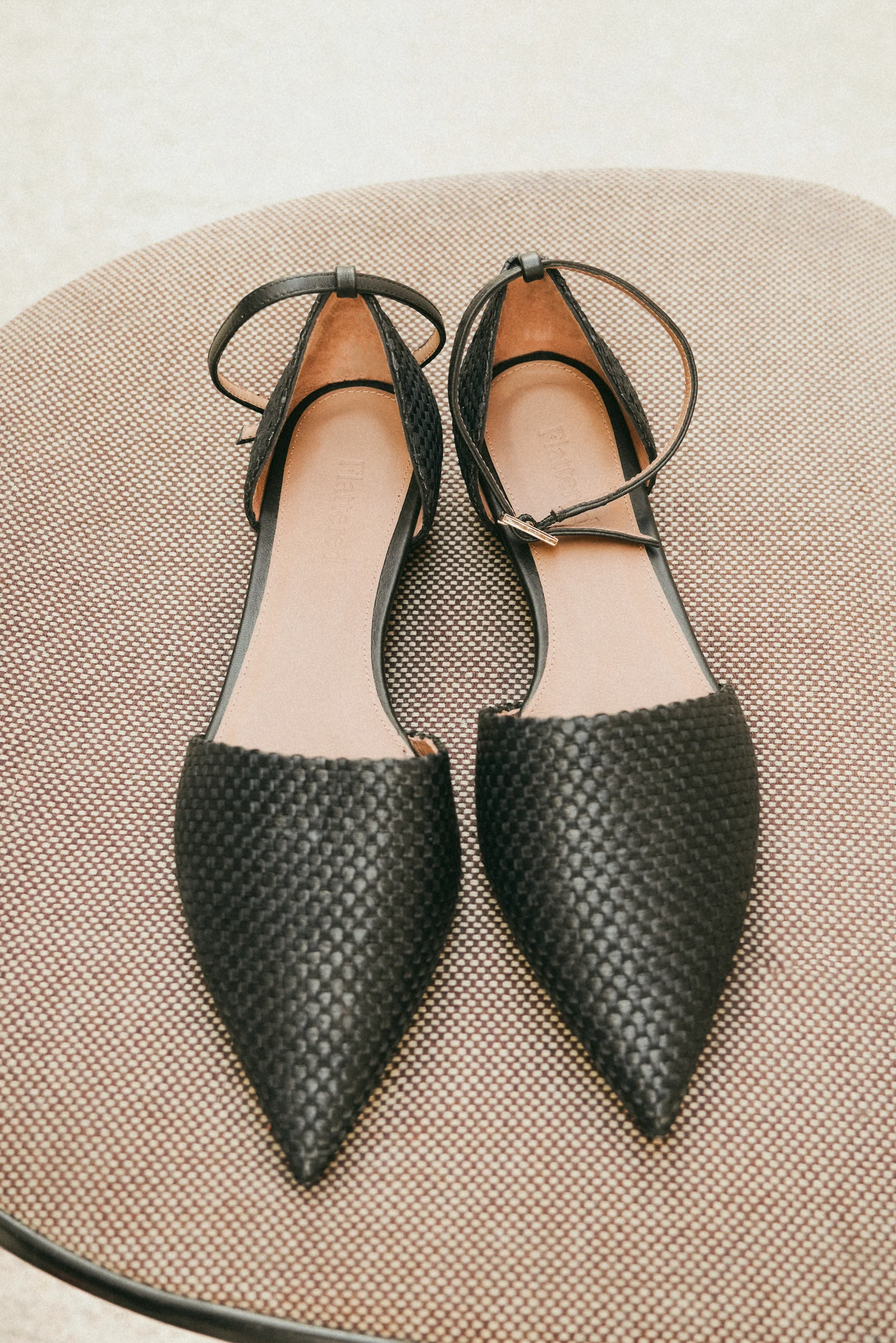 Frankie Small Weave Black - Image 8