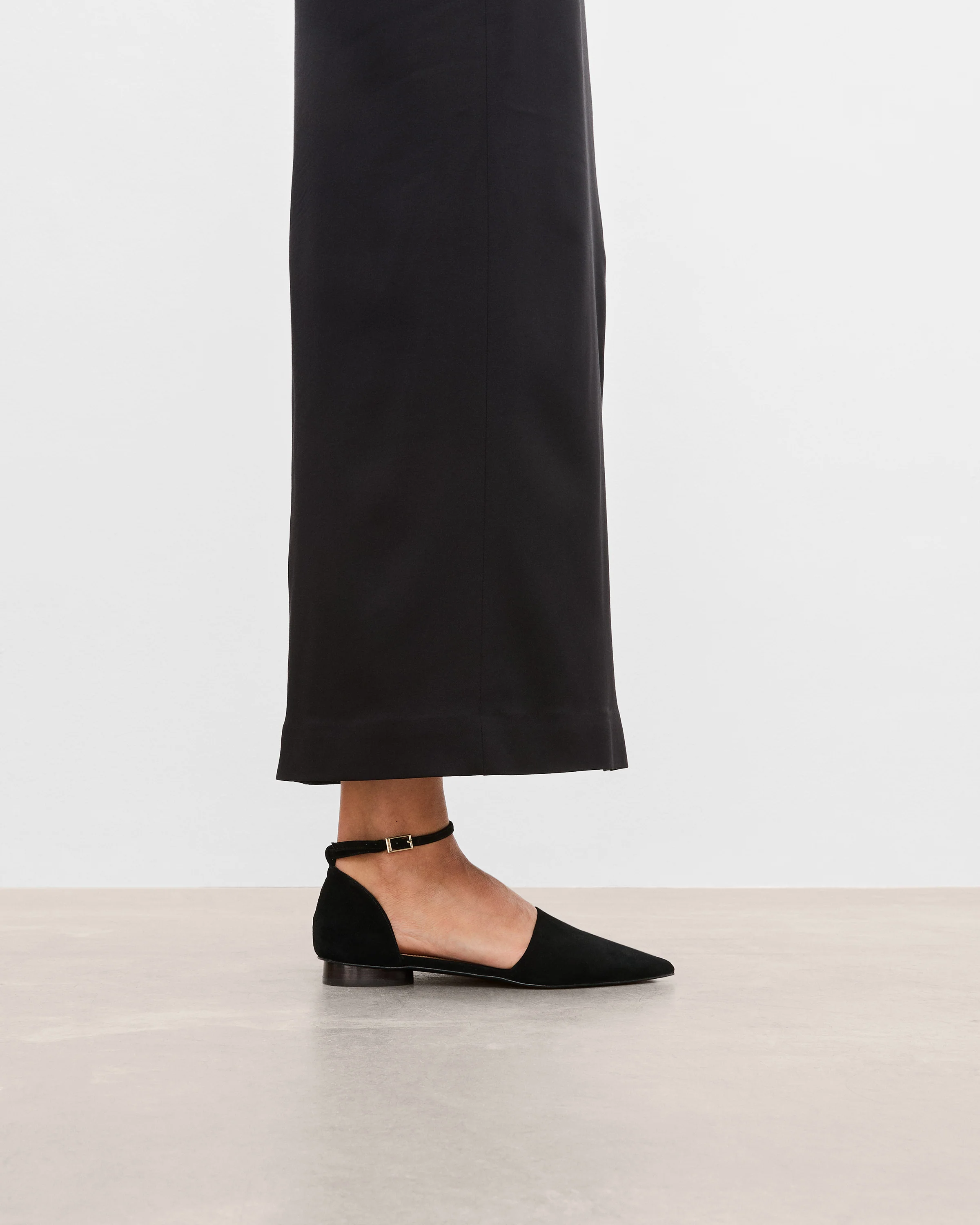Frankie Suede Black - Image 3