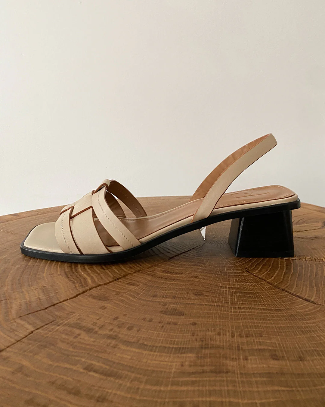 Freja Leather Creme - Image 4