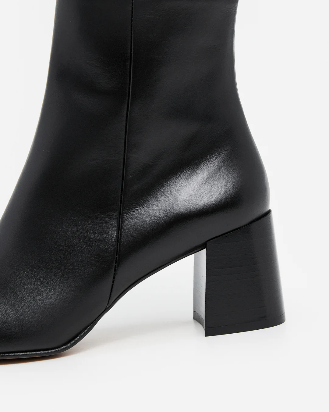Gill Leather Black - Image 7
