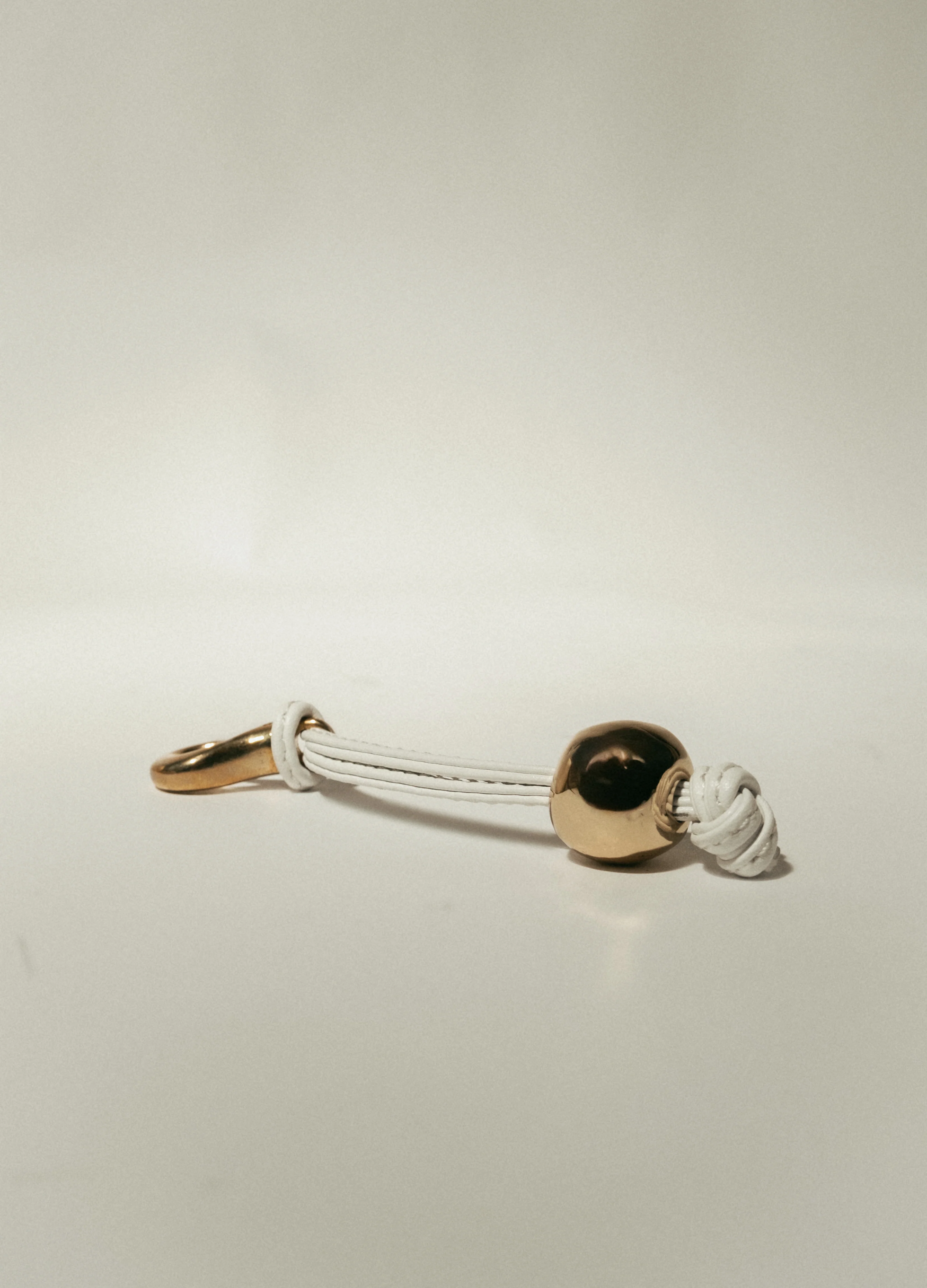 Kate Keyring Leather White - Image 4