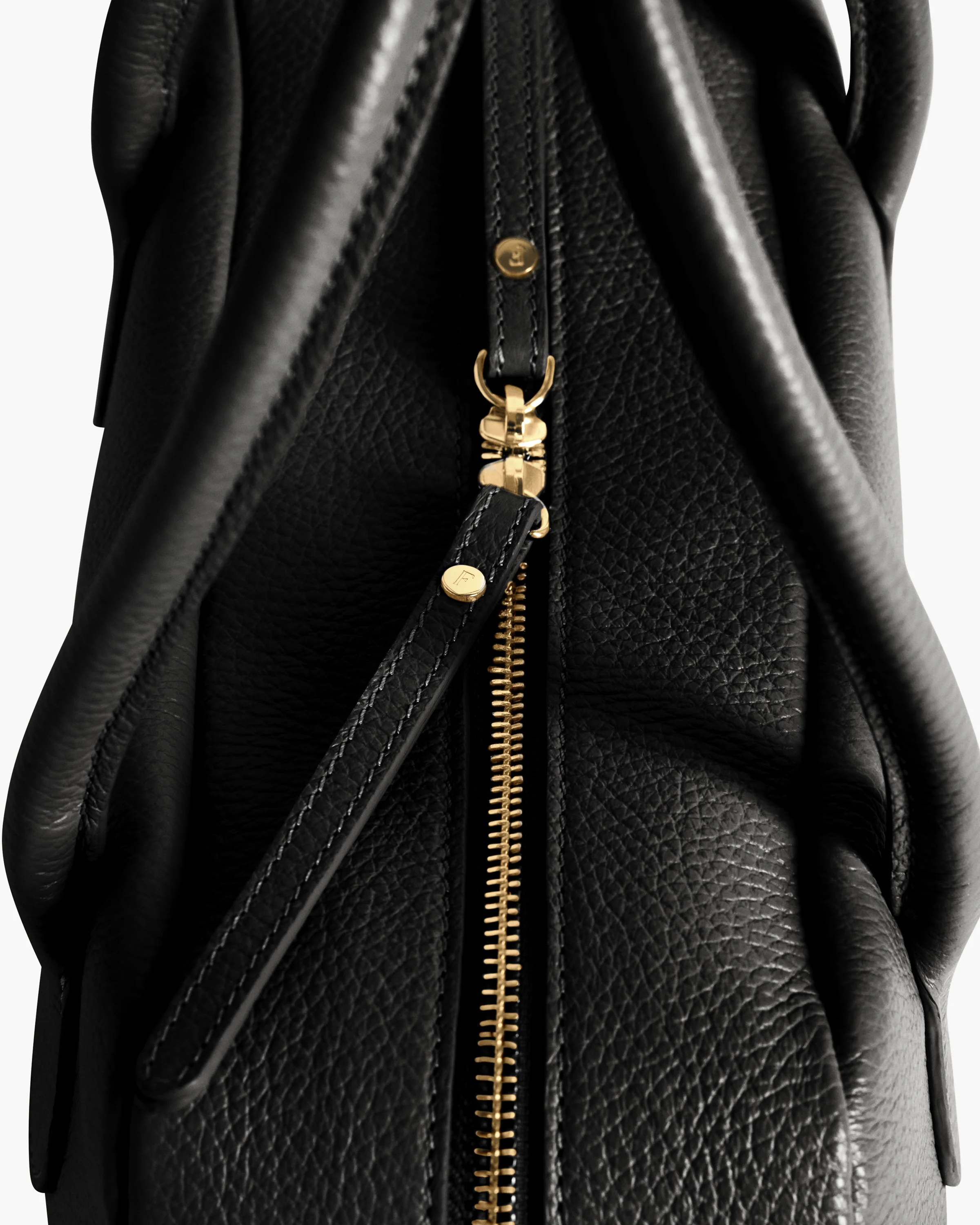Leia Shoulder Bag Grained Leather Black - Image 4