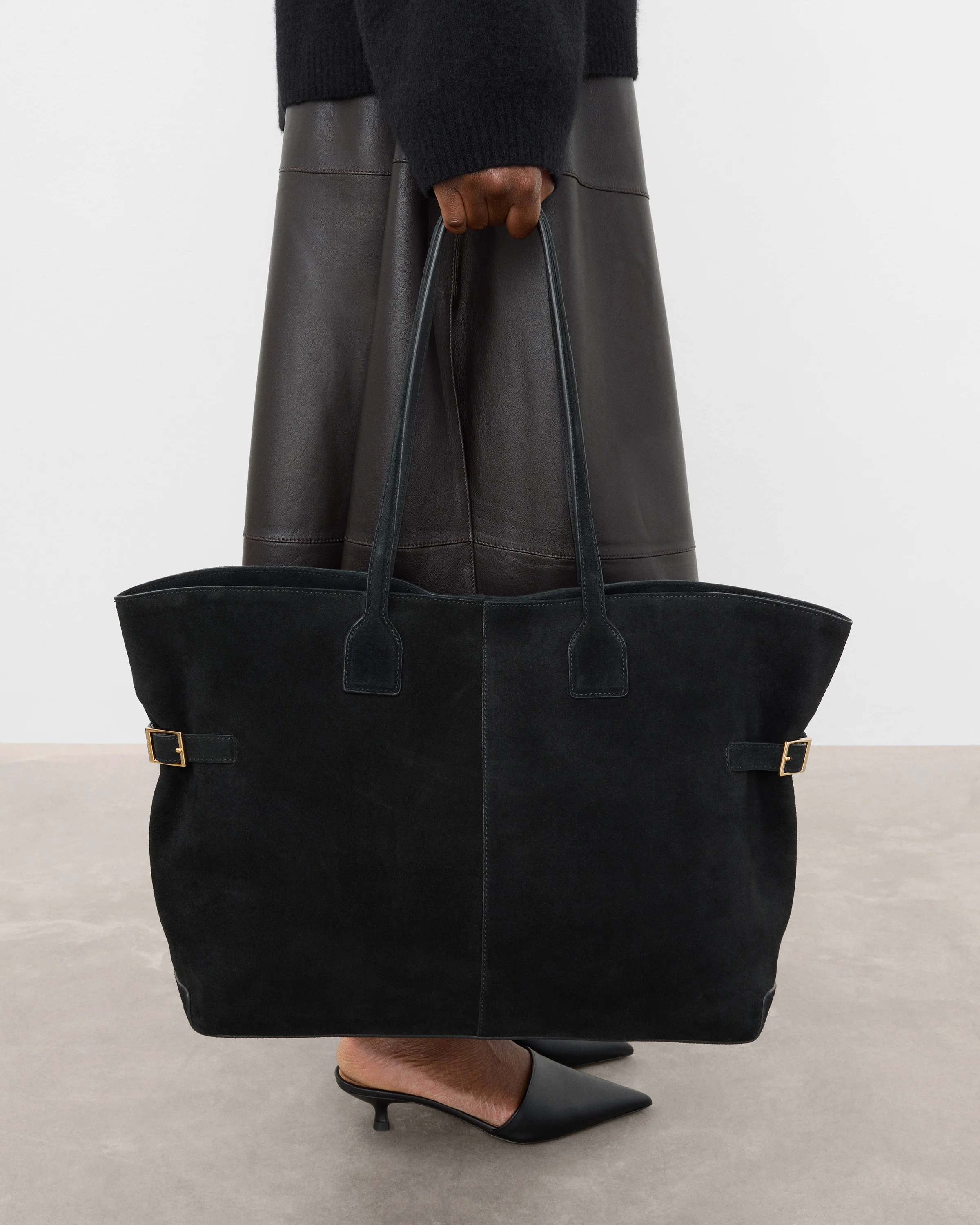 Lesley Tote Bag Suede Black - Image 3