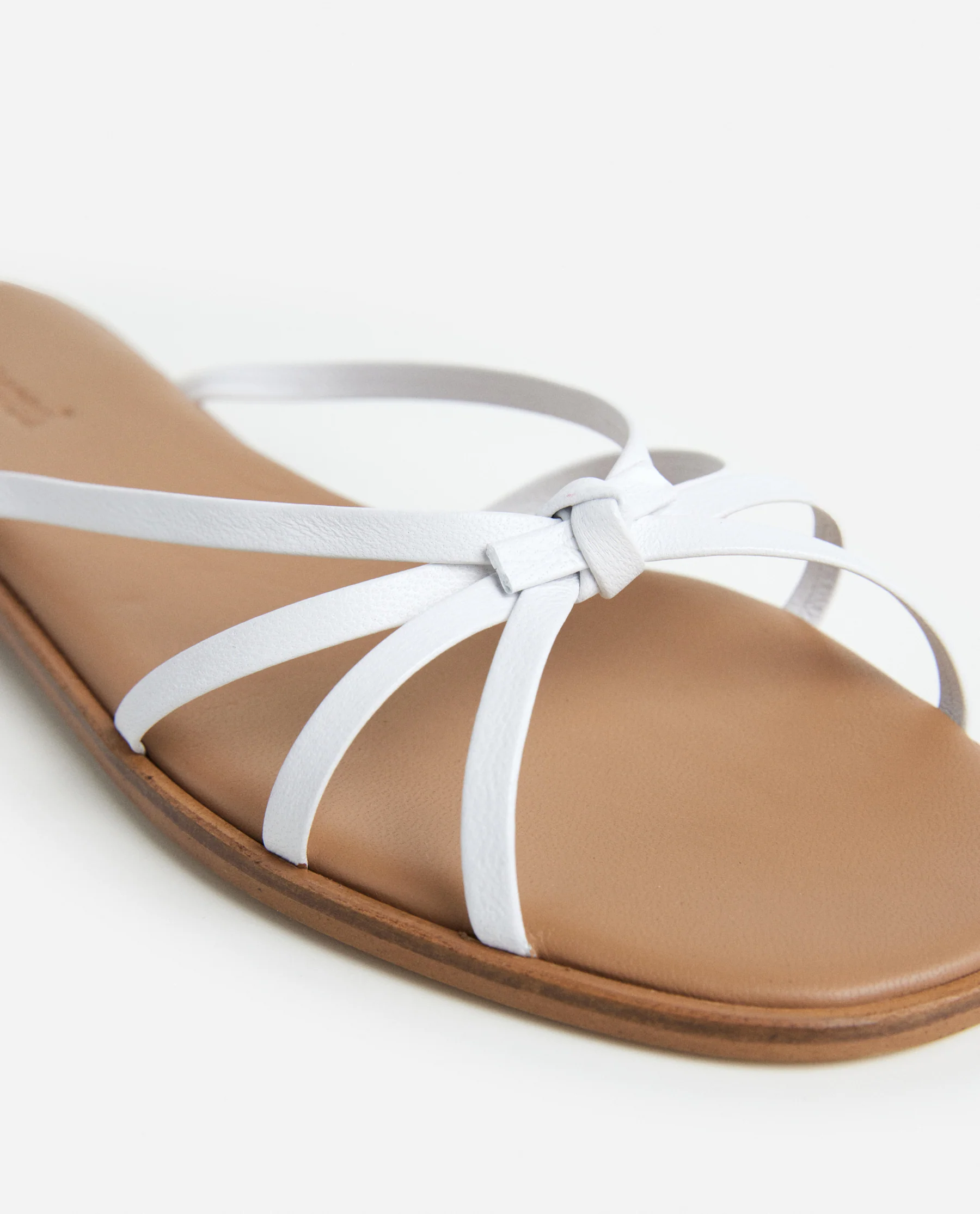 Mimosa Leather White - Image 5