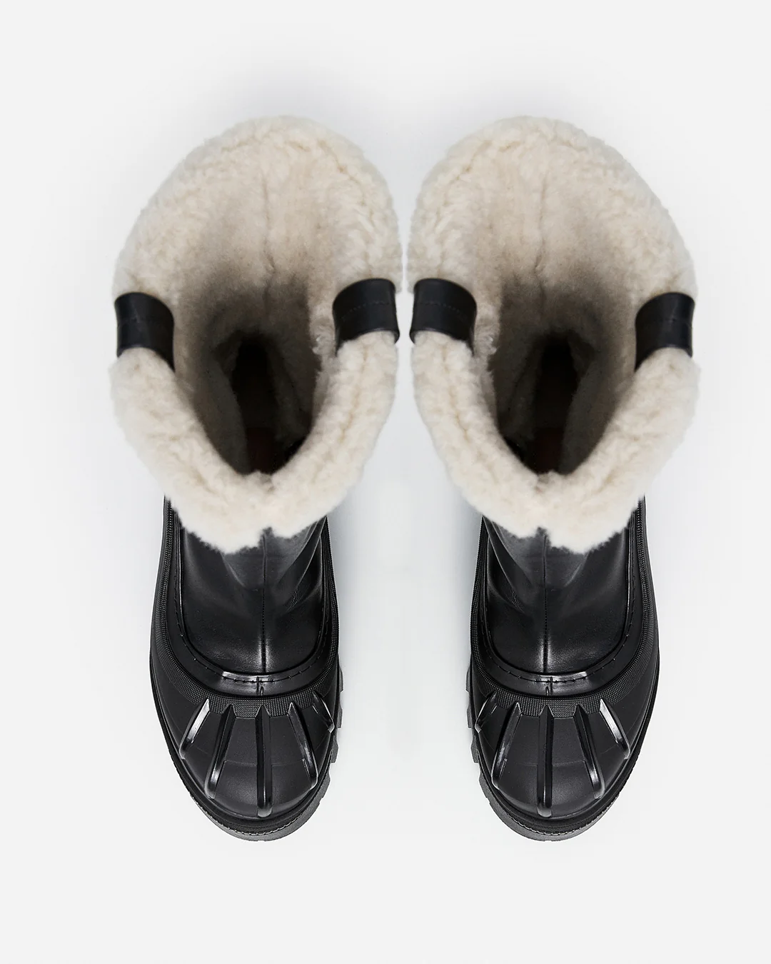 Pella Leather Black - Image 4
