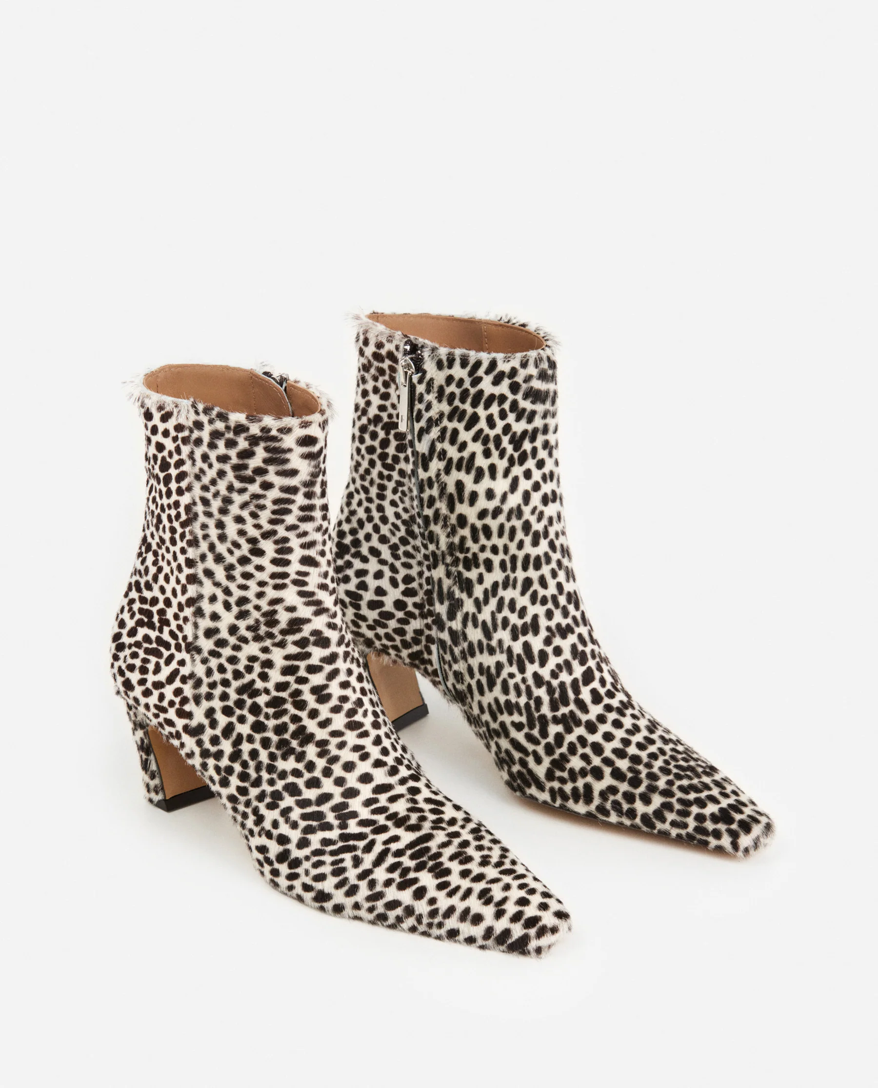 Xena Leather Hair Chocolate Dot - Image 6